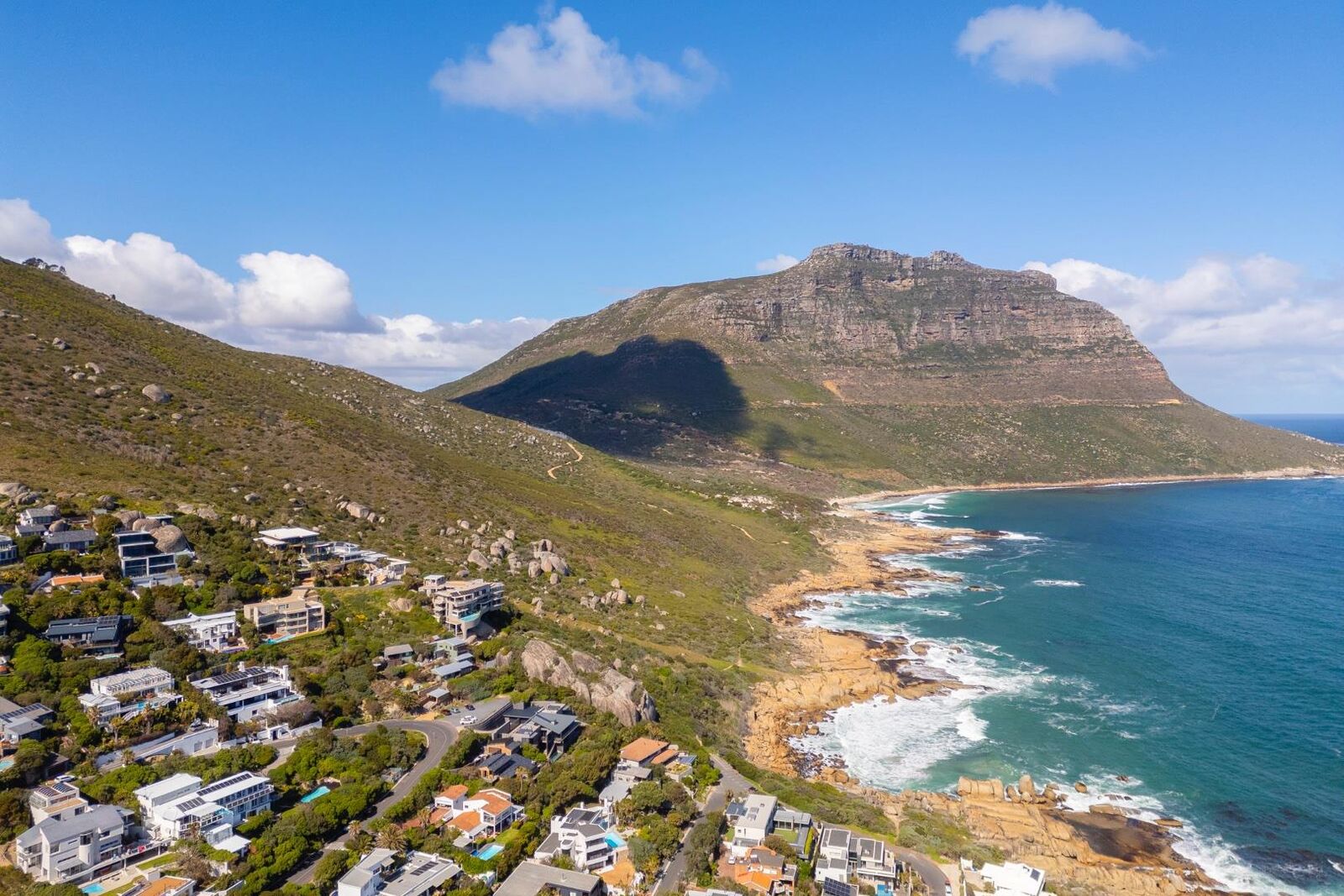 1,203m² Vacant Land For Sale in Llandudno, photo 3