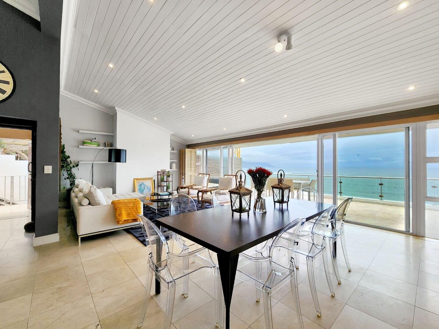 5 Bedroom House For Sale in Bantry Bay, photo 12