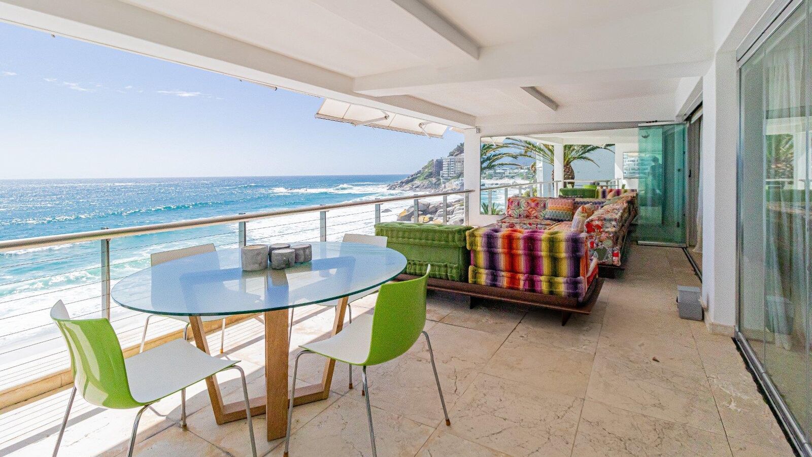 Apartment To Let in Clifton, photo 2