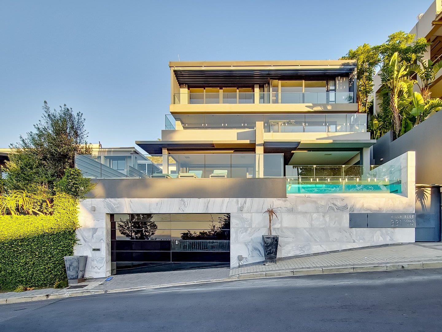 5 Bedroom House For Sale in Fresnaye