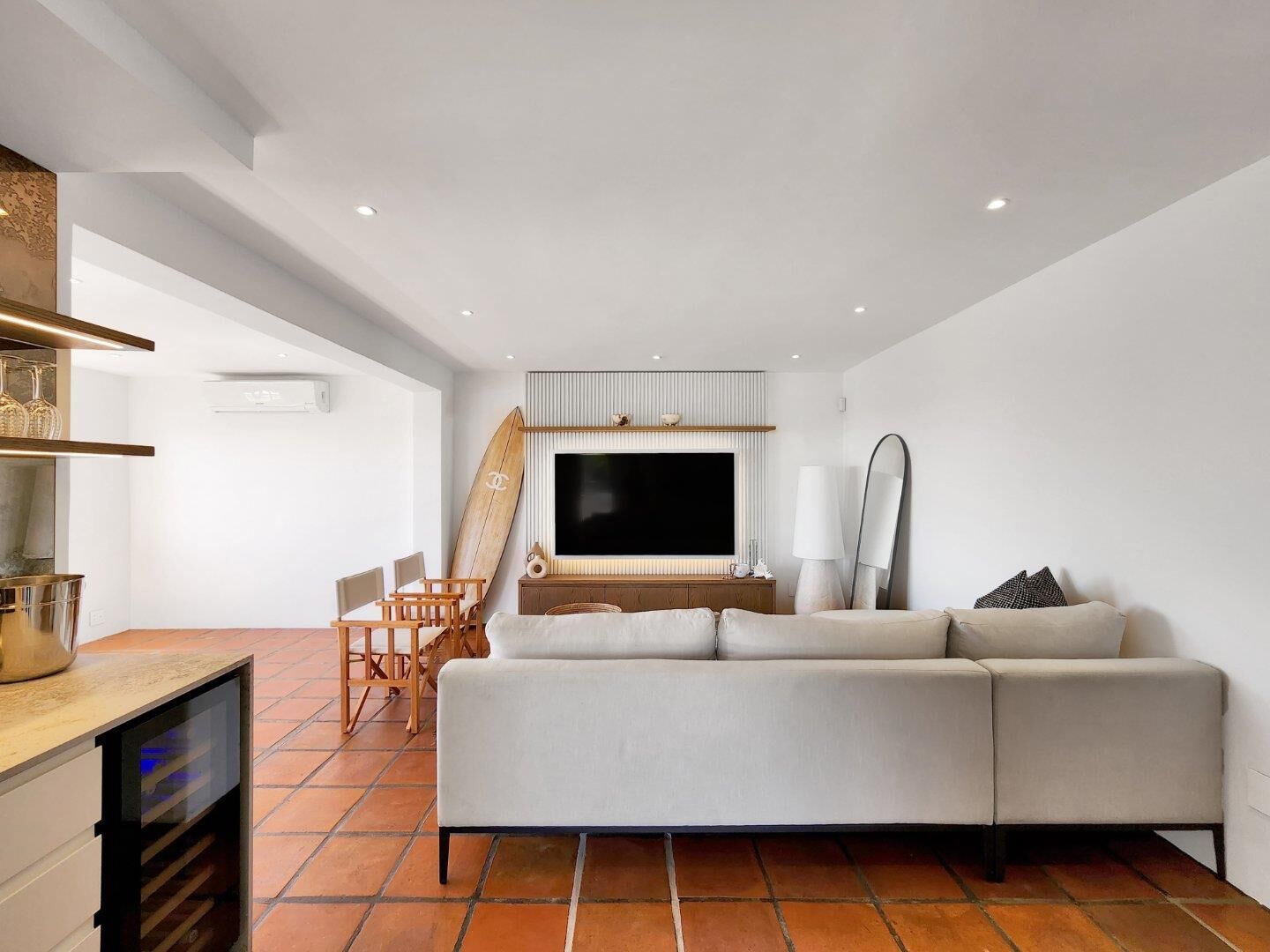4 Bedroom House For Sale in Clifton, photo 12