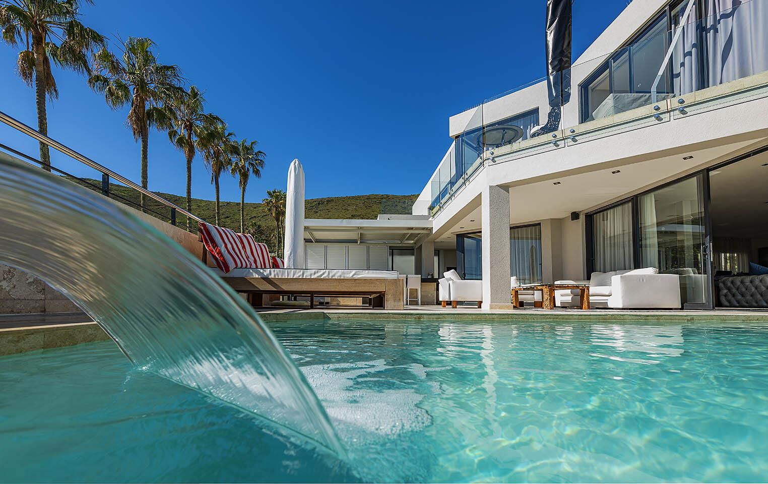 4 Bedroom House For Sale in Fresnaye, photo 3