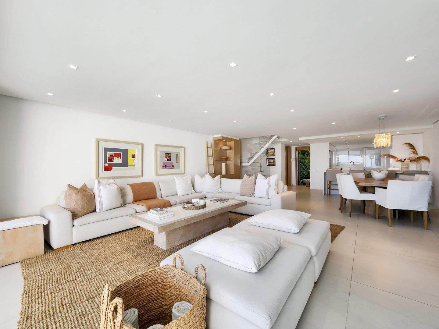 3 Bedroom Townhouse For Sale in Camps Bay, photo 12