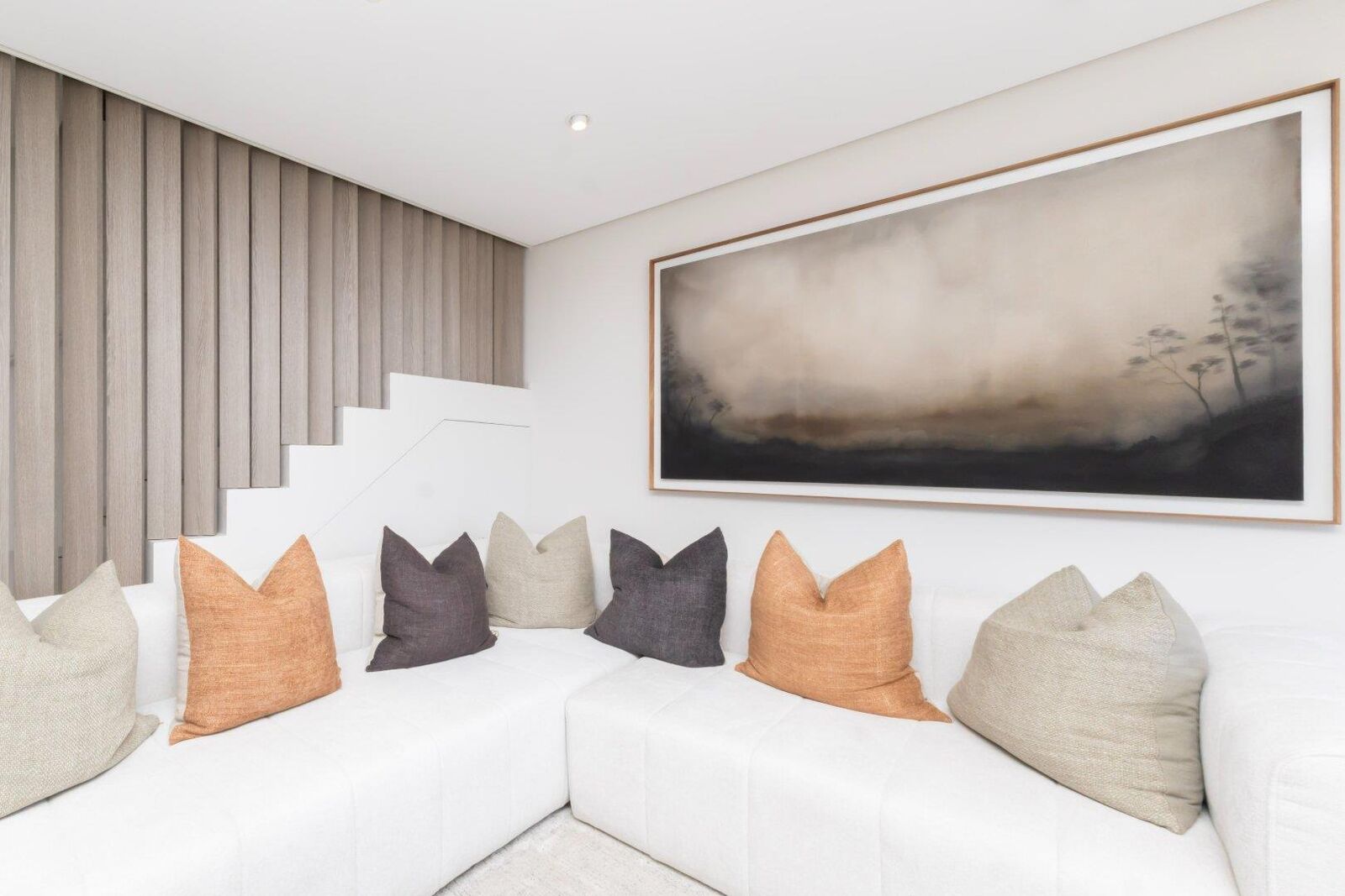 3 Bedroom Apartment For Sale in Mouille Point, photo 8
