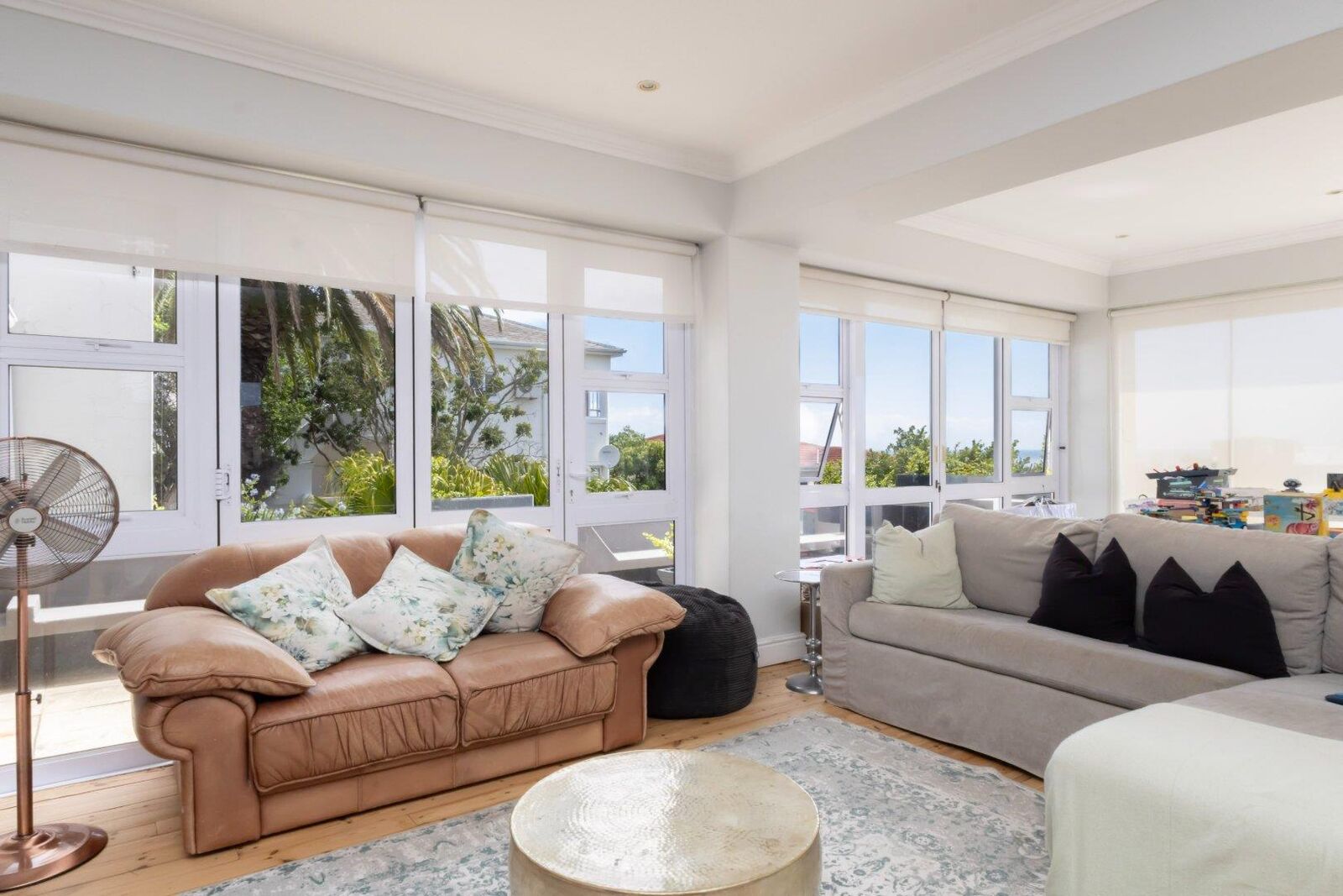 3 Bedroom House For Sale in Sea Point, photo 2