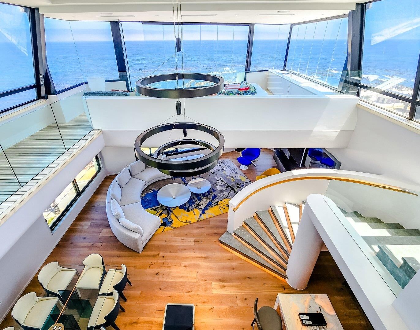 5 Bedroom Apartment For Sale in Sea Point, photo 8