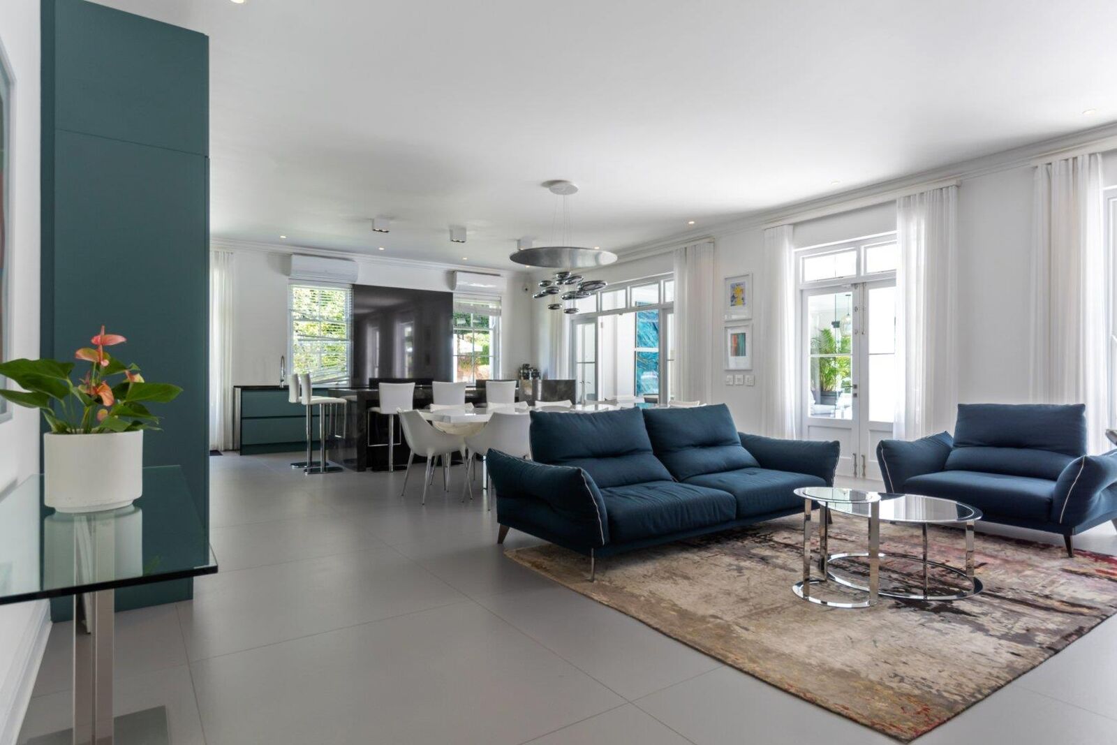 8 Bedroom House For Sale in Constantia, photo 7