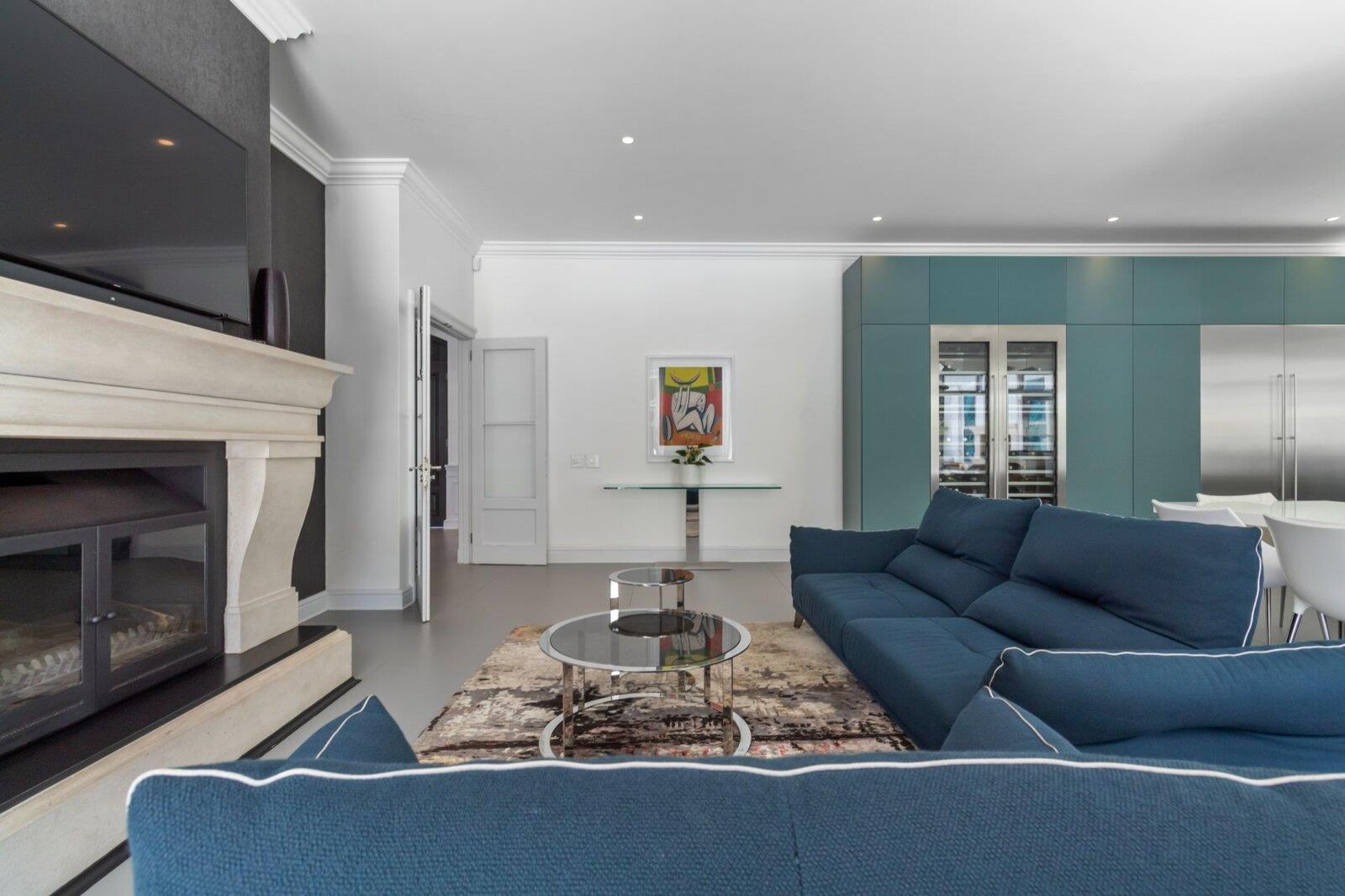 8 Bedroom House For Sale in Constantia, photo 11
