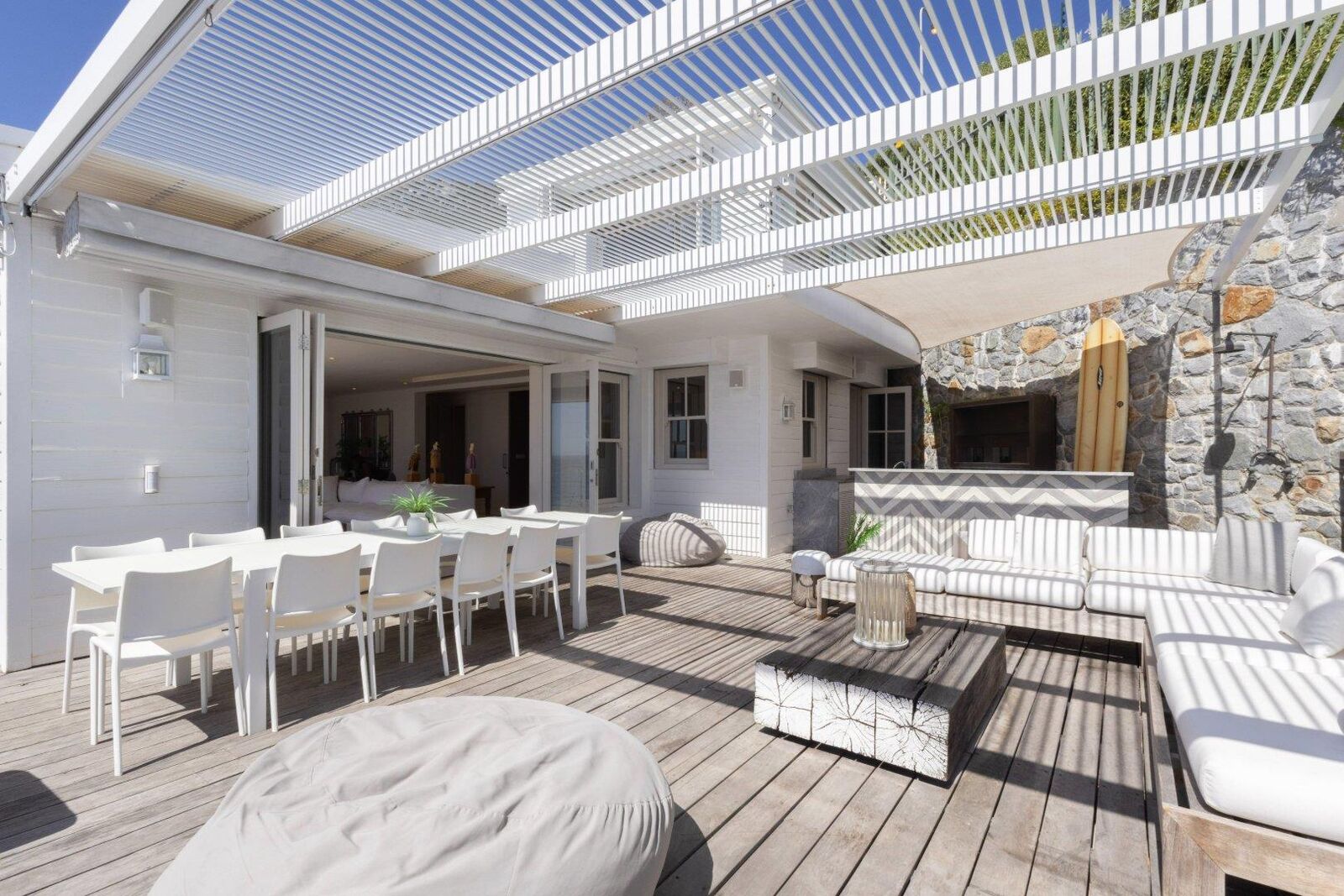 4 Bedroom House To Let in Clifton, photo 7