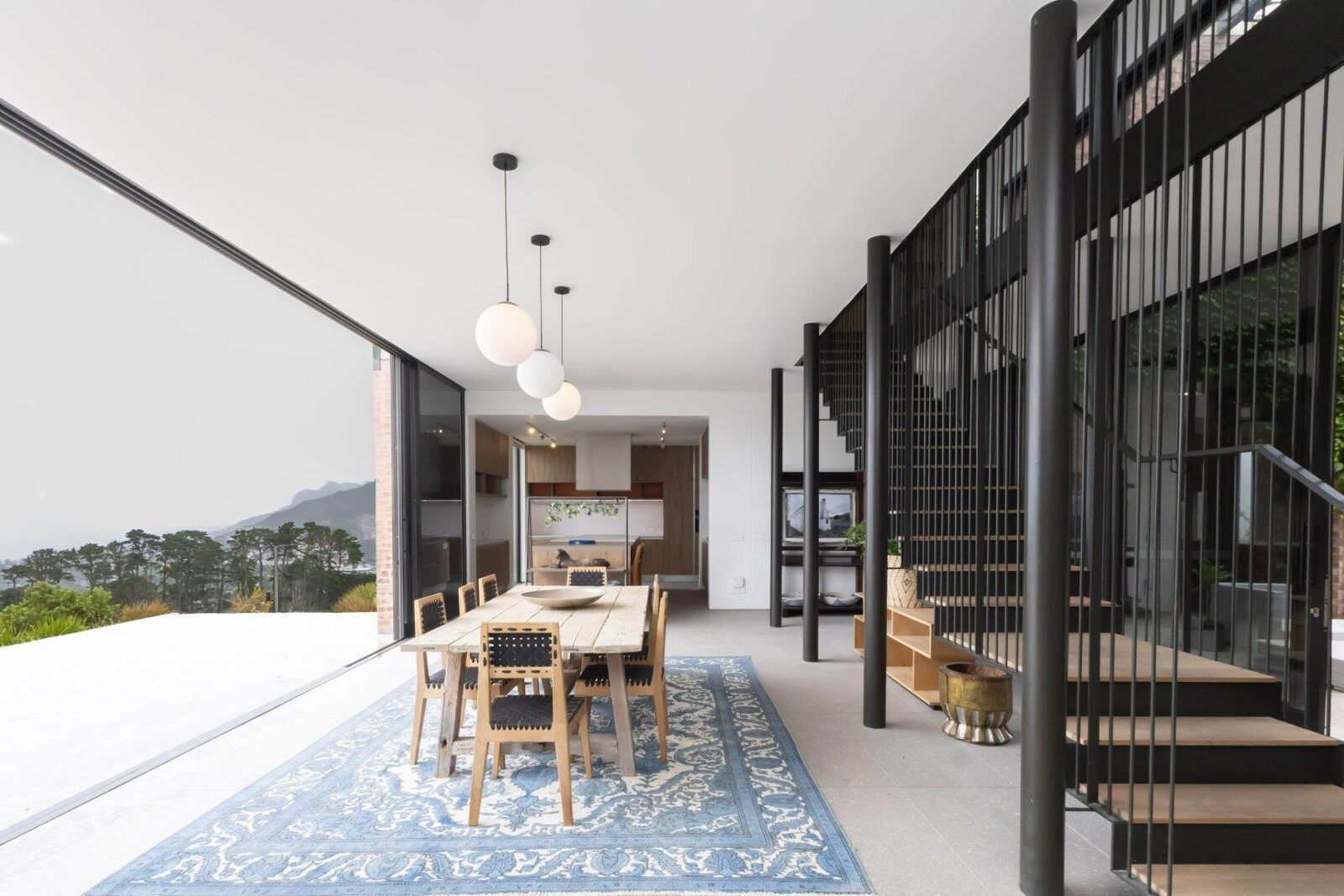 3 Bedroom House For Sale in Hout Bay Central, photo 7