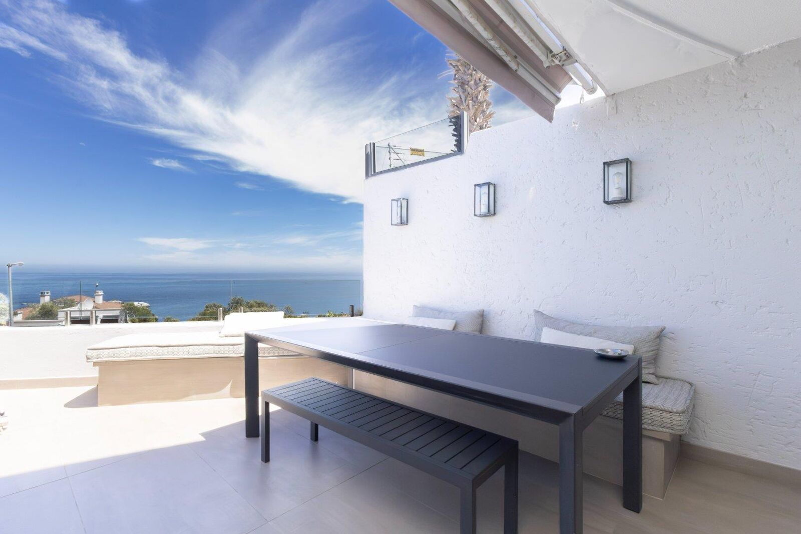 3 Bedroom House For Sale in Camps Bay, photo 8