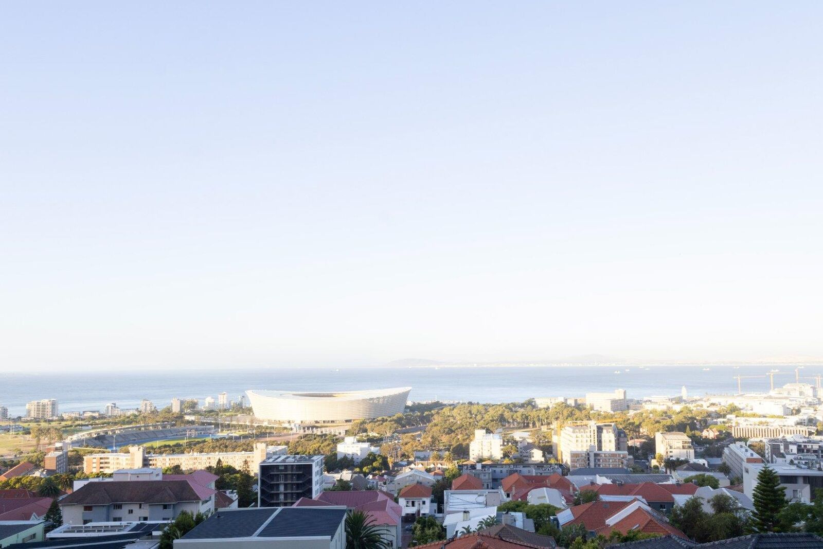 2 Bedroom Apartment For Sale in Green Point, photo 7
