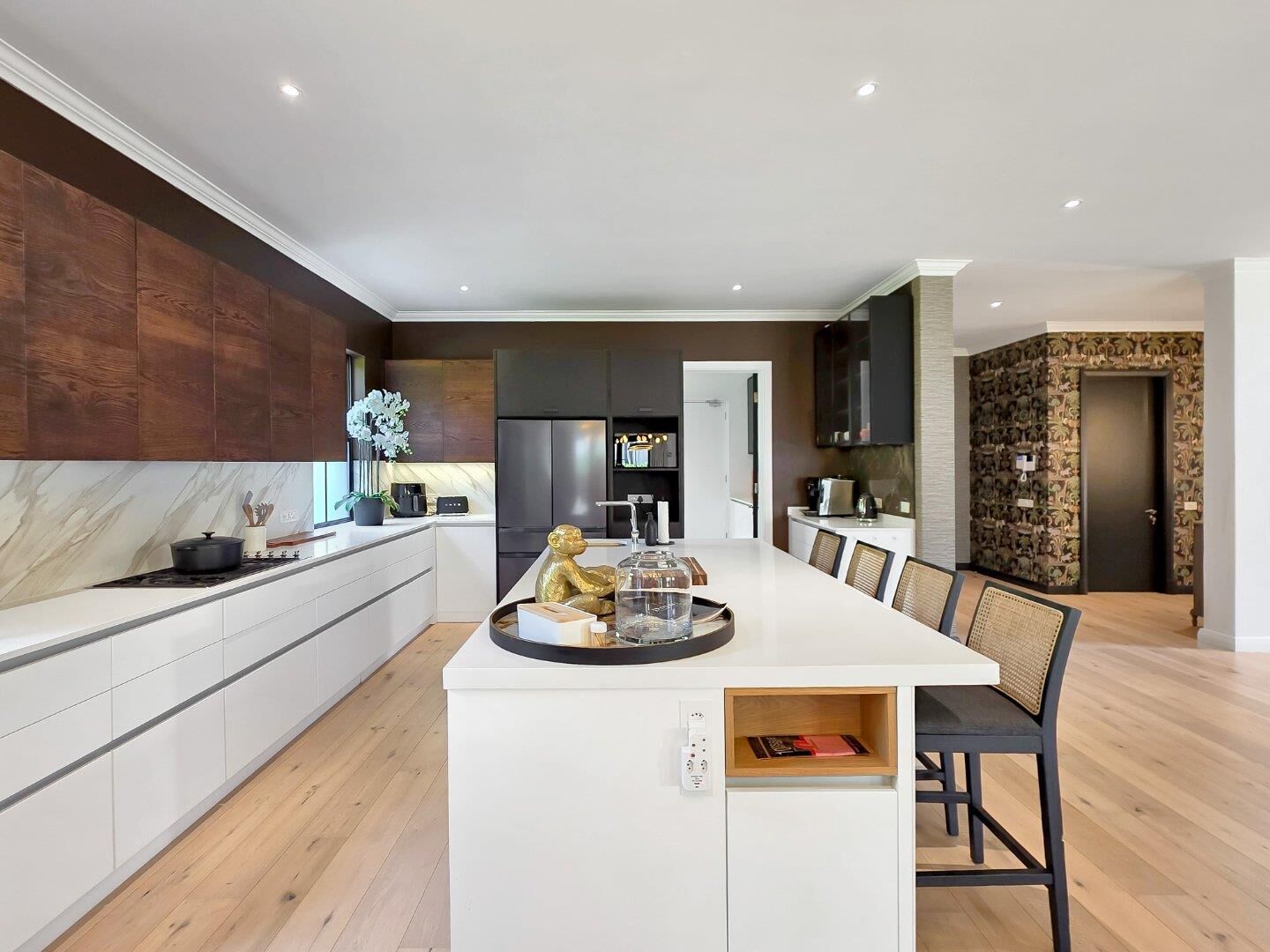 4 Bedroom House For Sale in Constantia, photo 7