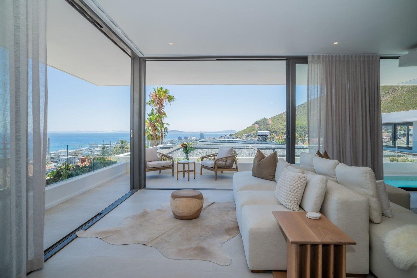 4 Bedroom House For Sale in Fresnaye, photo 3