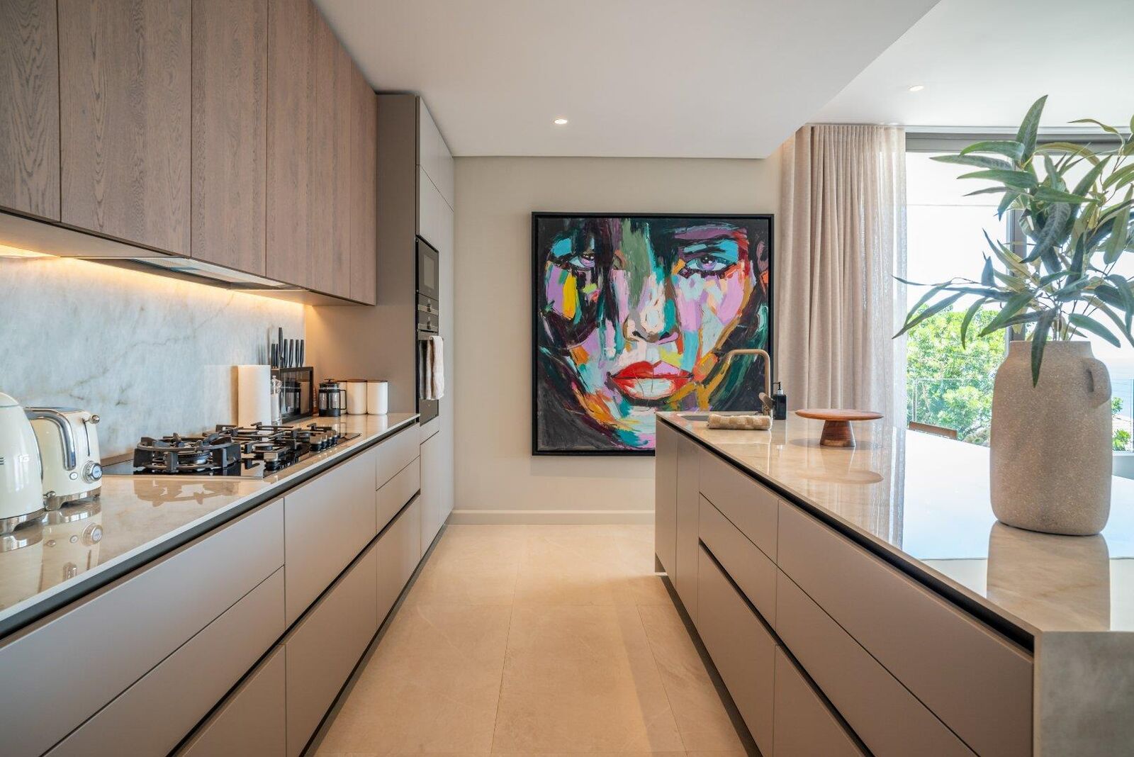 4 Bedroom House For Sale in Fresnaye, photo 8