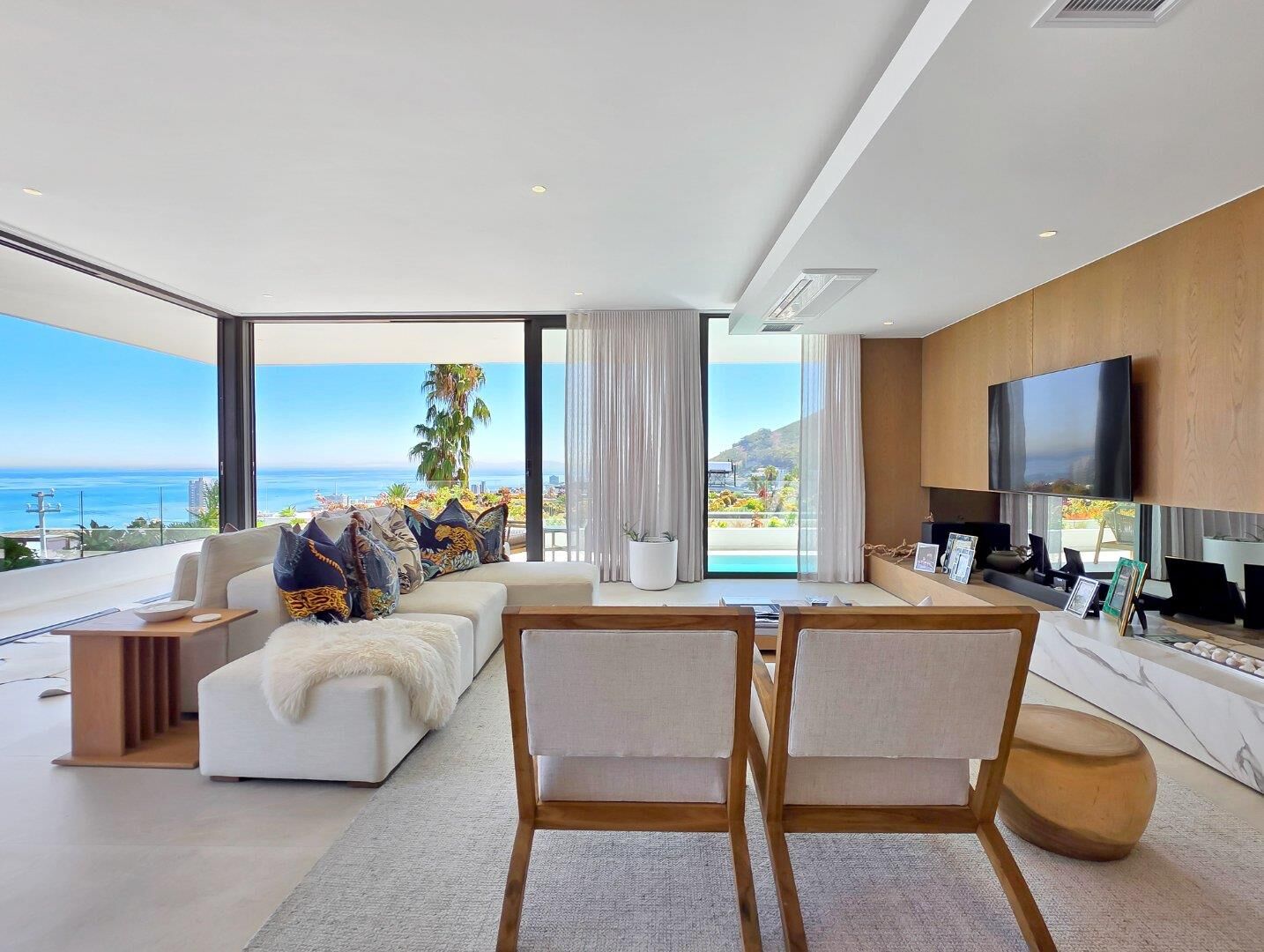 4 Bedroom House For Sale in Fresnaye, photo 10