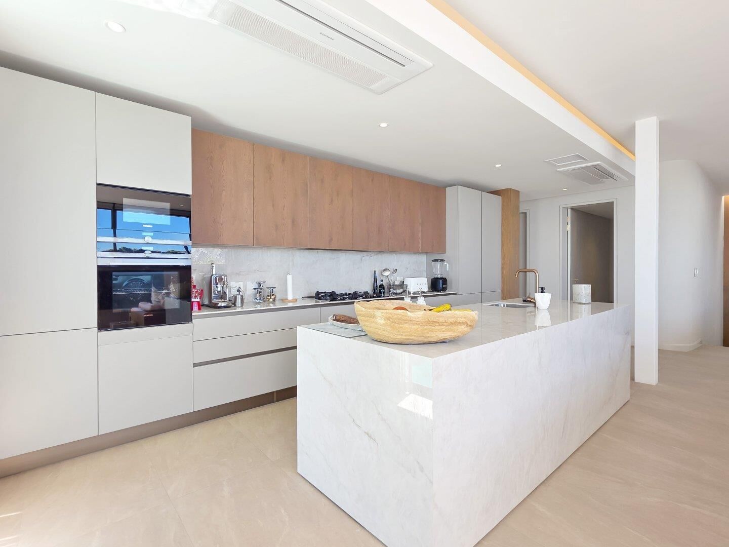 4 Bedroom House For Sale in Fresnaye, photo 12