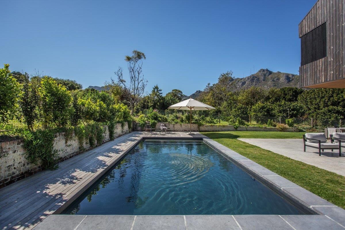 4 Bedroom House To Let in Hout Bay Central, photo 3