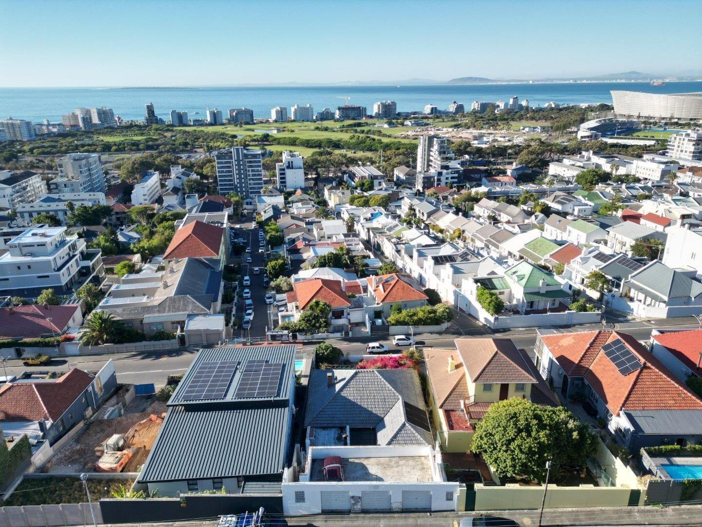 4 Bedroom House For Sale in Green Point, photo 8
