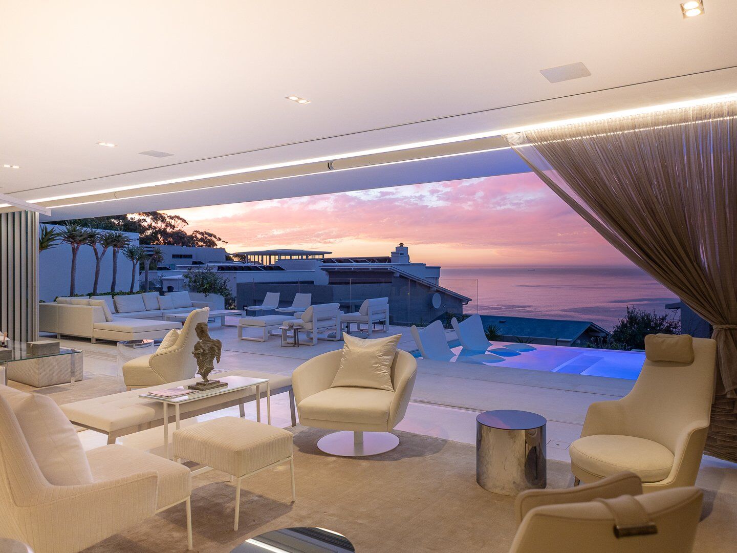 4 Bedroom House For Sale in Fresnaye, photo 4