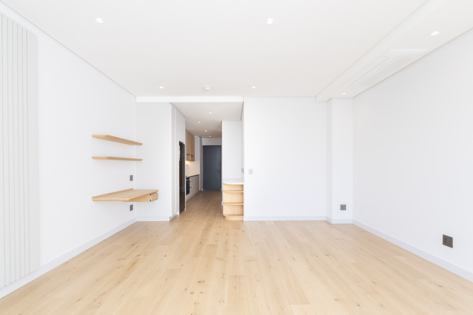 1 Bedroom Apartment For Sale in Waterfront, photo 9