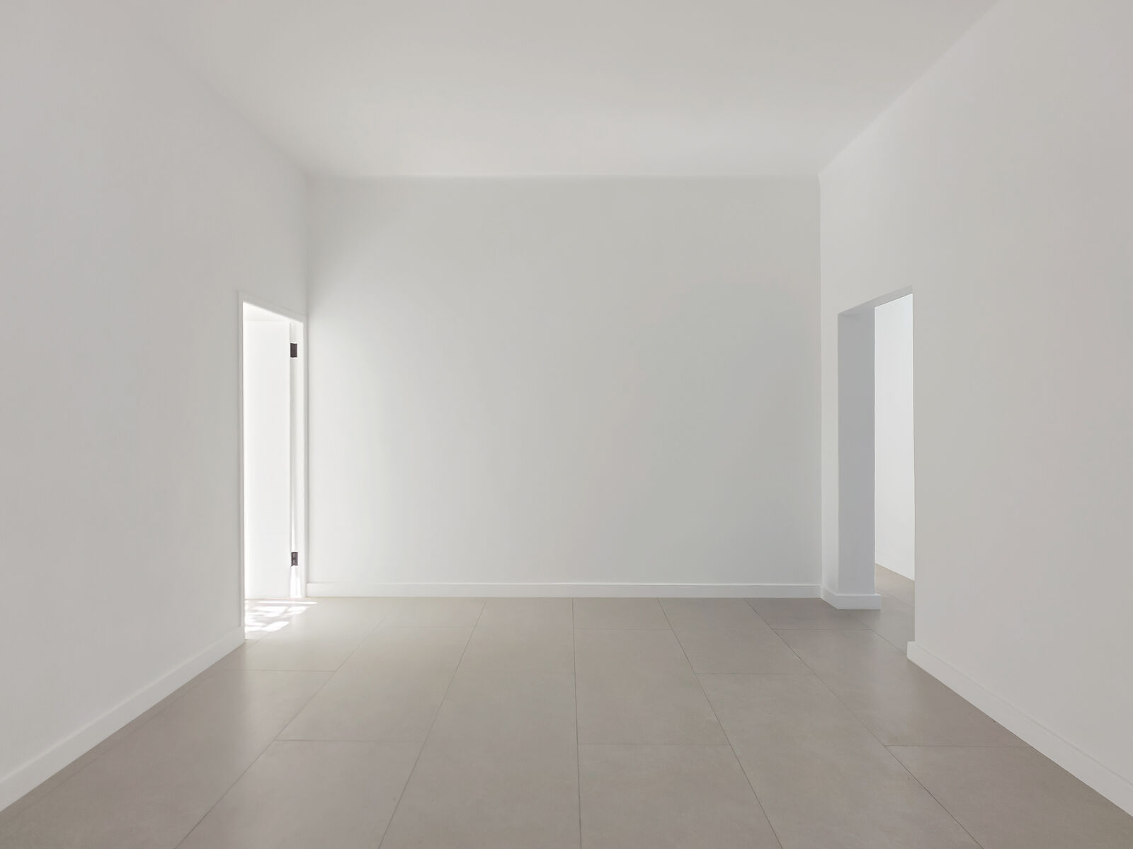 2 Bedroom Apartment For Sale in Sea Point, photo 4