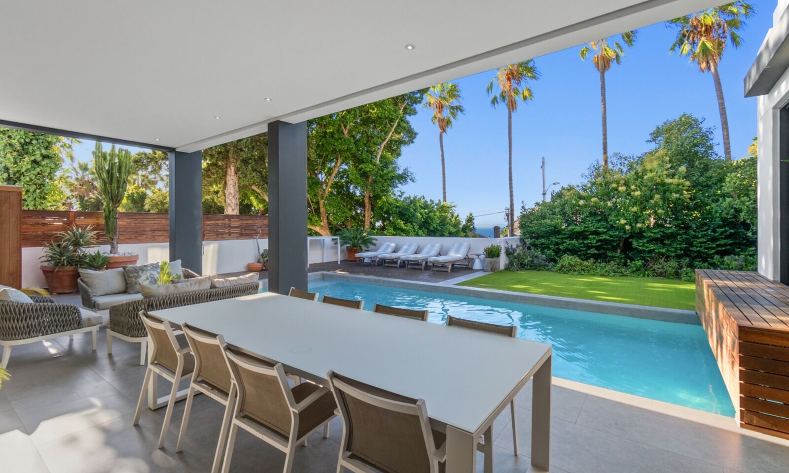 4 Bedroom House For Sale in Fresnaye, photo 6