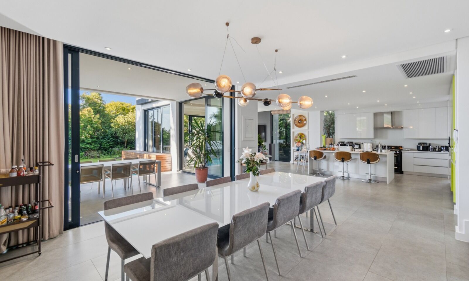 4 Bedroom House For Sale in Fresnaye, photo 12