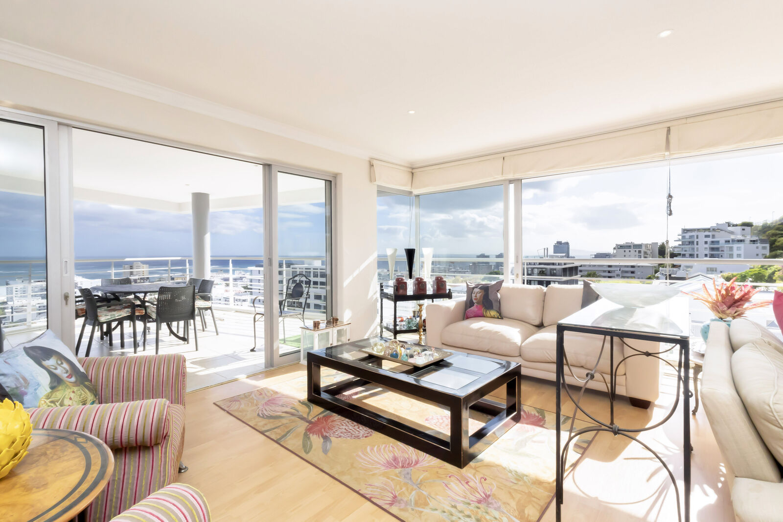 3 Bedroom Apartment For Sale in Sea Point, photo 8