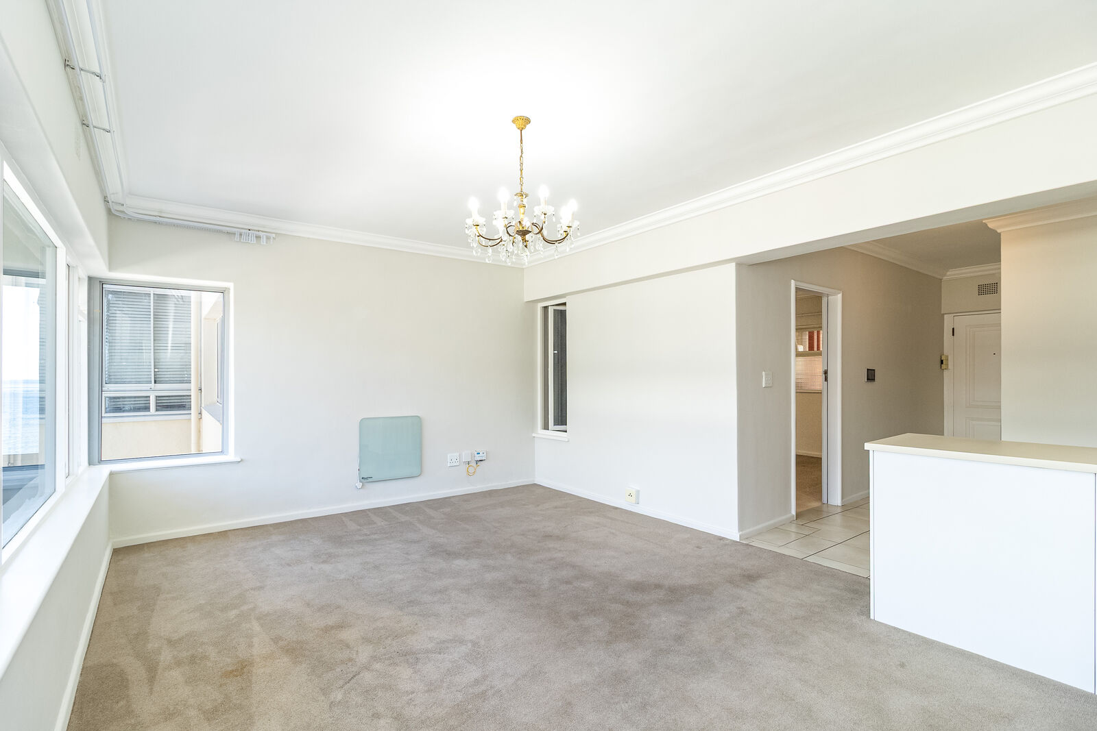 1 Bedroom Apartment For Sale in Mouille Point, photo 3