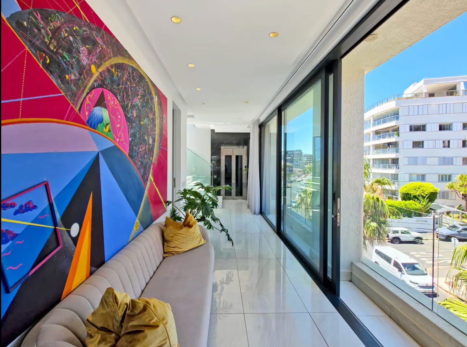 3 Bedroom Apartment To Let in Bantry Bay, photo 8