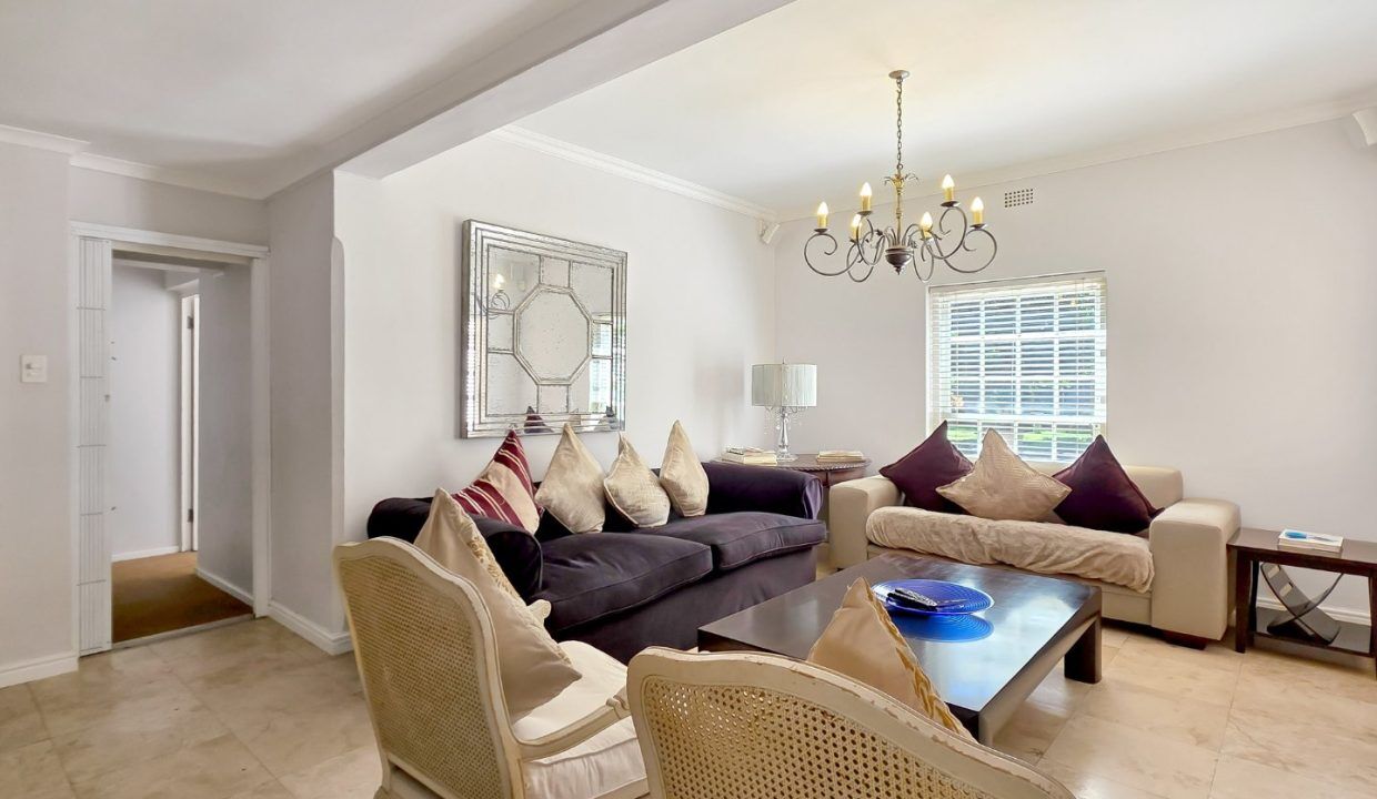 6 Bedroom House For Sale in Hout Bay Central, photo 6