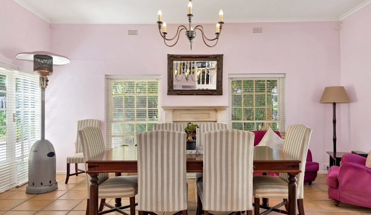 6 Bedroom House For Sale in Hout Bay Central, photo 8