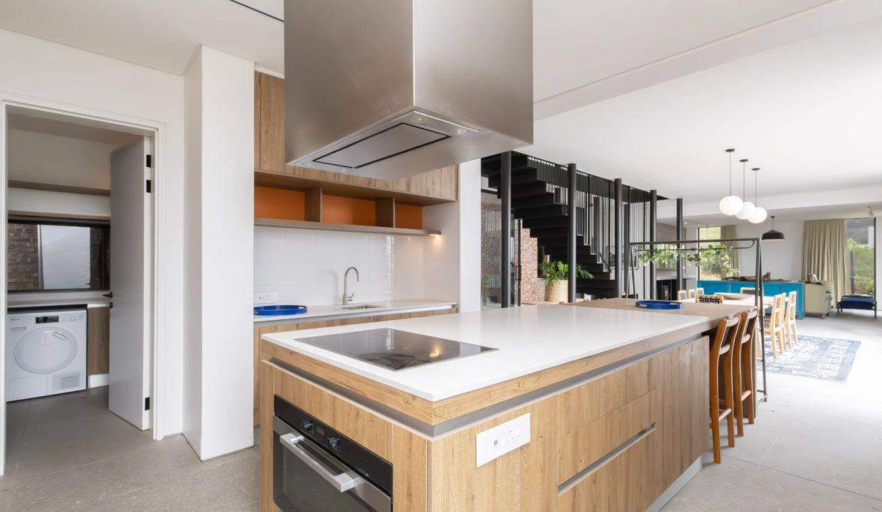 3 Bedroom Apartment For Sale in Beach Estate, photo 6