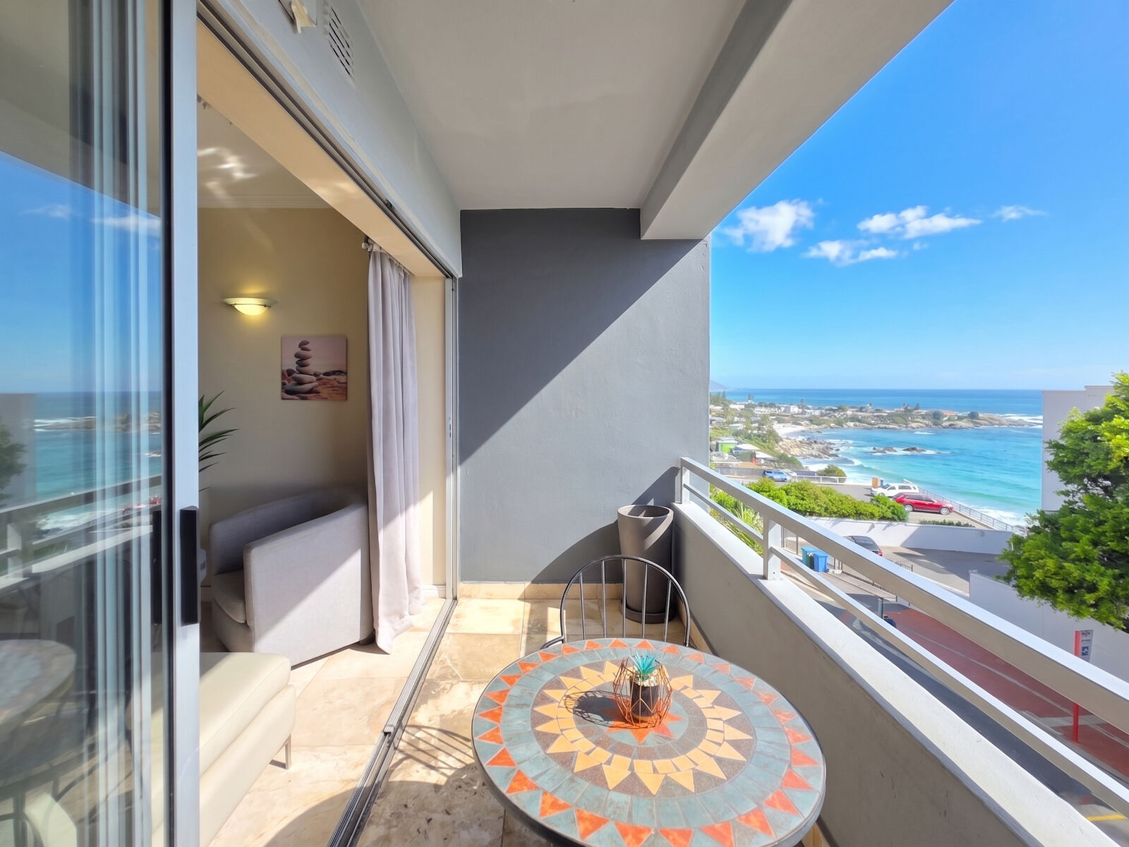 1 Bedroom Apartment For Sale in Clifton, photo 3