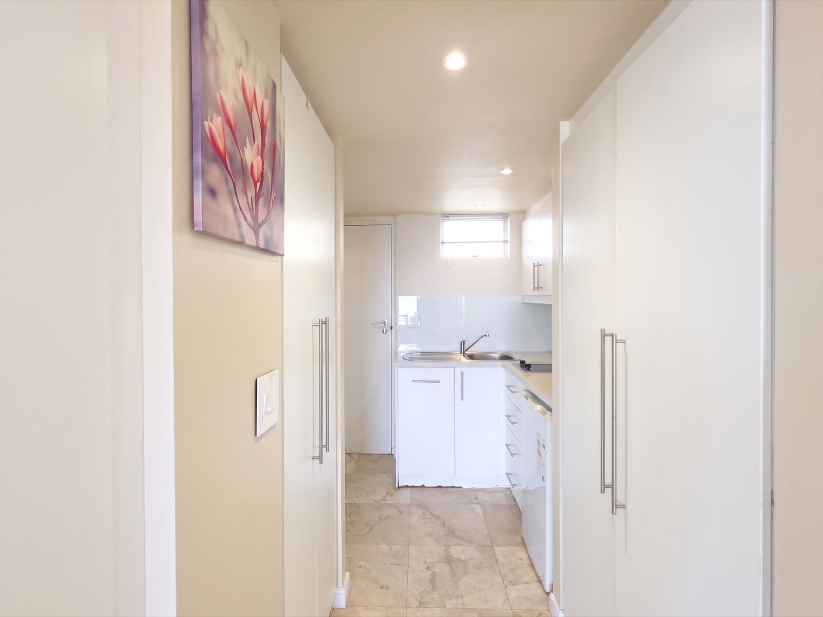 1 Bedroom Apartment For Sale in Clifton, photo 12