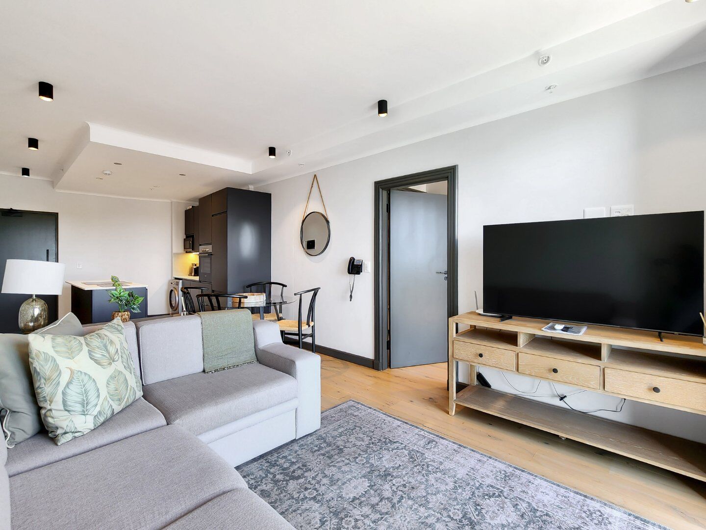 1 Bedroom Apartment For Sale in Green Point, photo 8