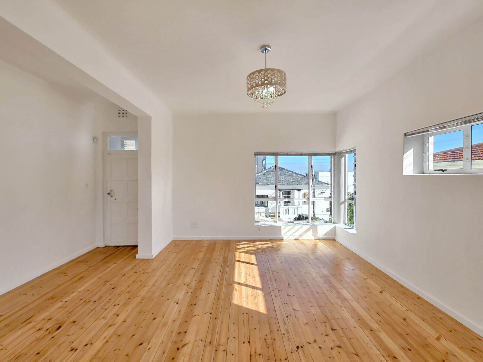 3 Bedroom Apartment To Let in Sea Point, photo 4