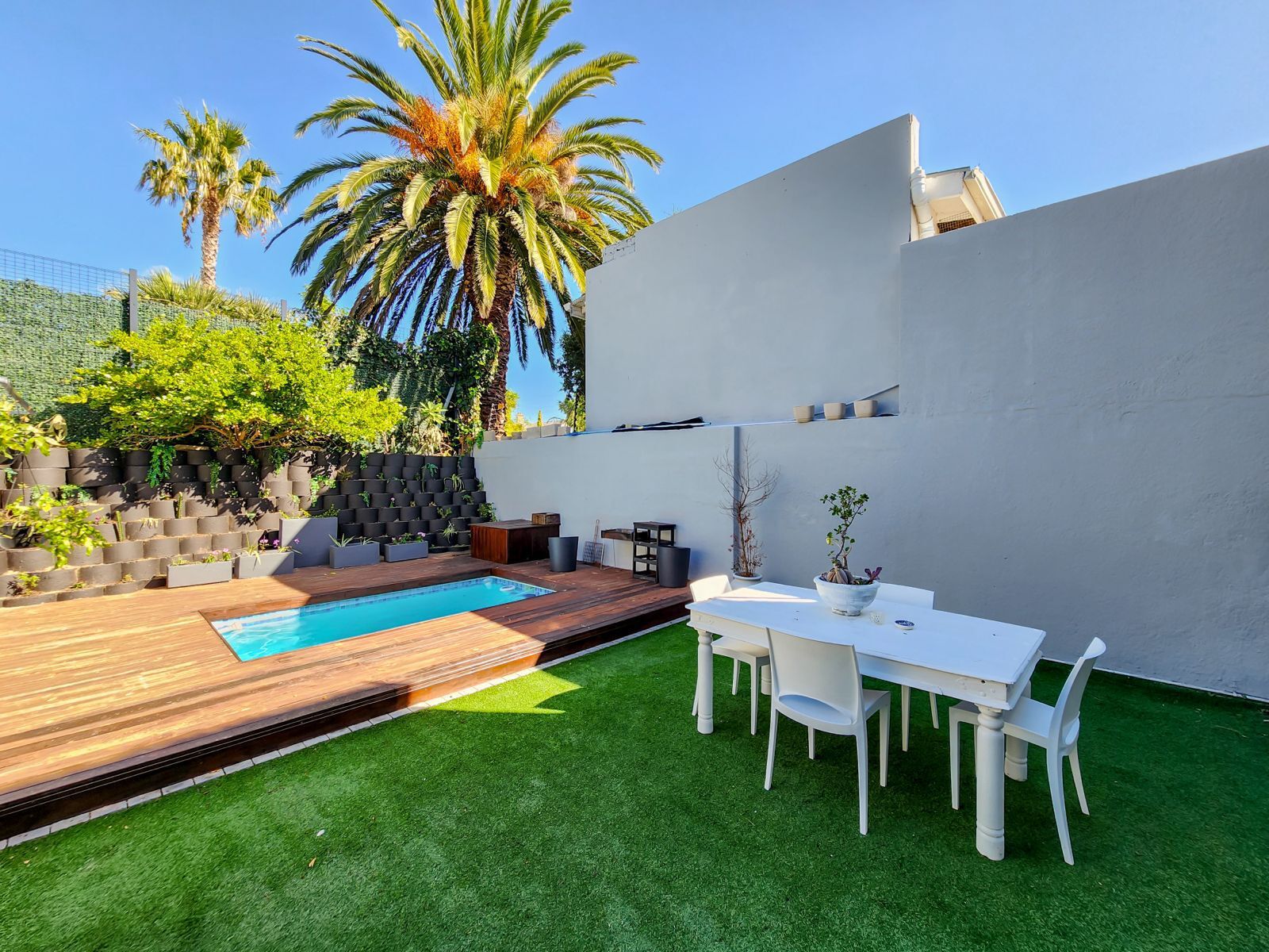 4 Bedroom House To Let in Fresnaye, photo 2