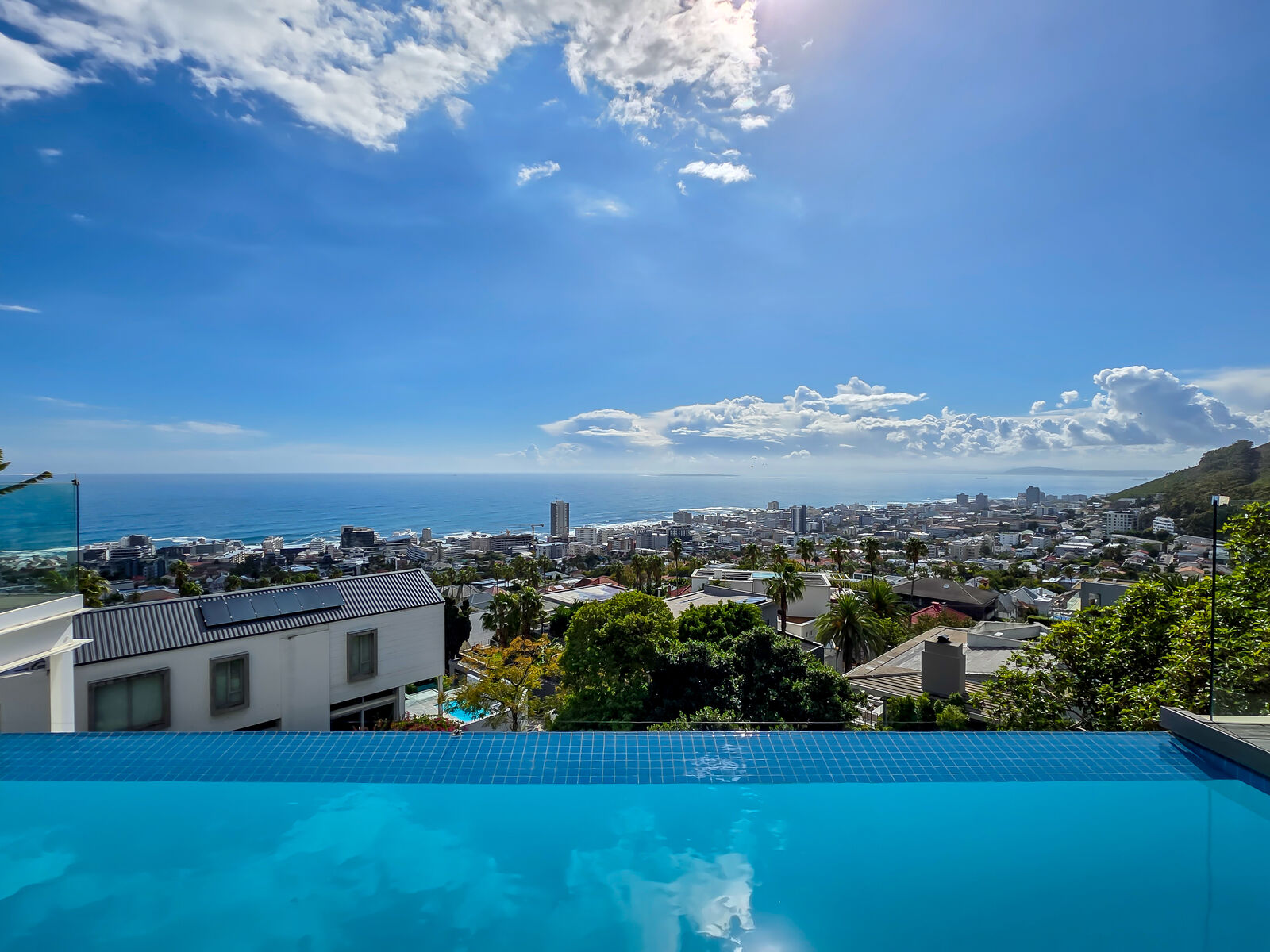 2 Bedroom Apartment To Let in Fresnaye, photo 3