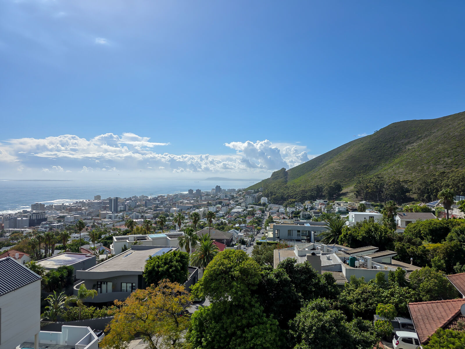 2 Bedroom Apartment To Let in Fresnaye, photo 12