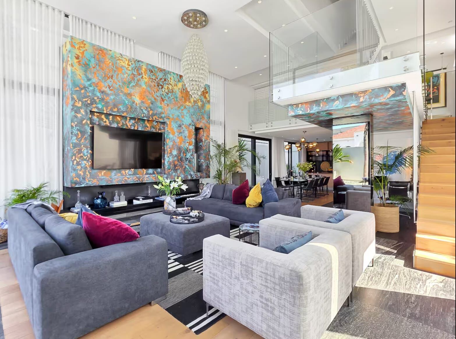 3 Bedroom Apartment To Let in Bantry Bay, photo 2