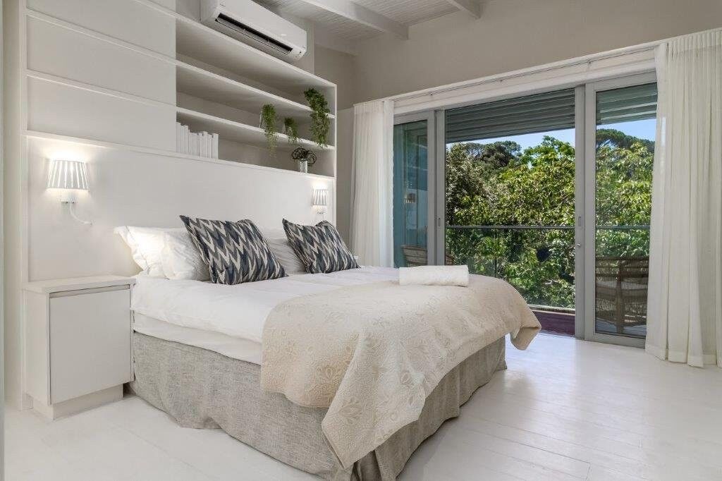 4 Bedroom Townhouse For Sale in Higgovale, photo 7
