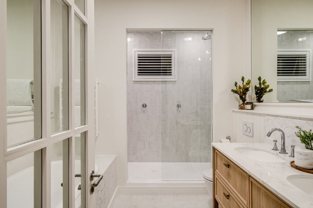 4 Bedroom Apartment For Sale in Higgovale, photo 8