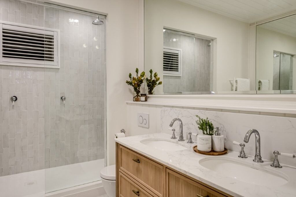 4 Bedroom Apartment For Sale in Higgovale, photo 9