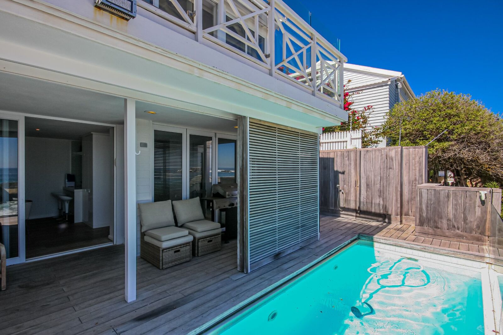 3 Bedroom House To Let in Clifton, photo 5