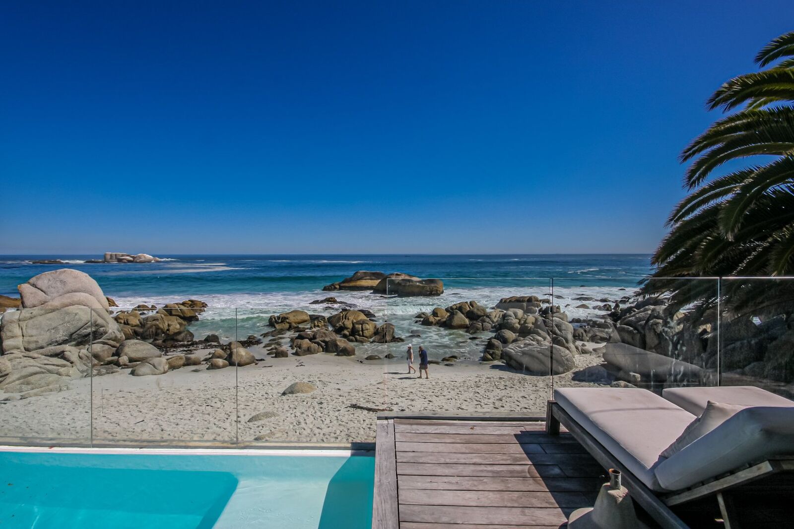 3 Bedroom House To Let in Clifton, photo 7