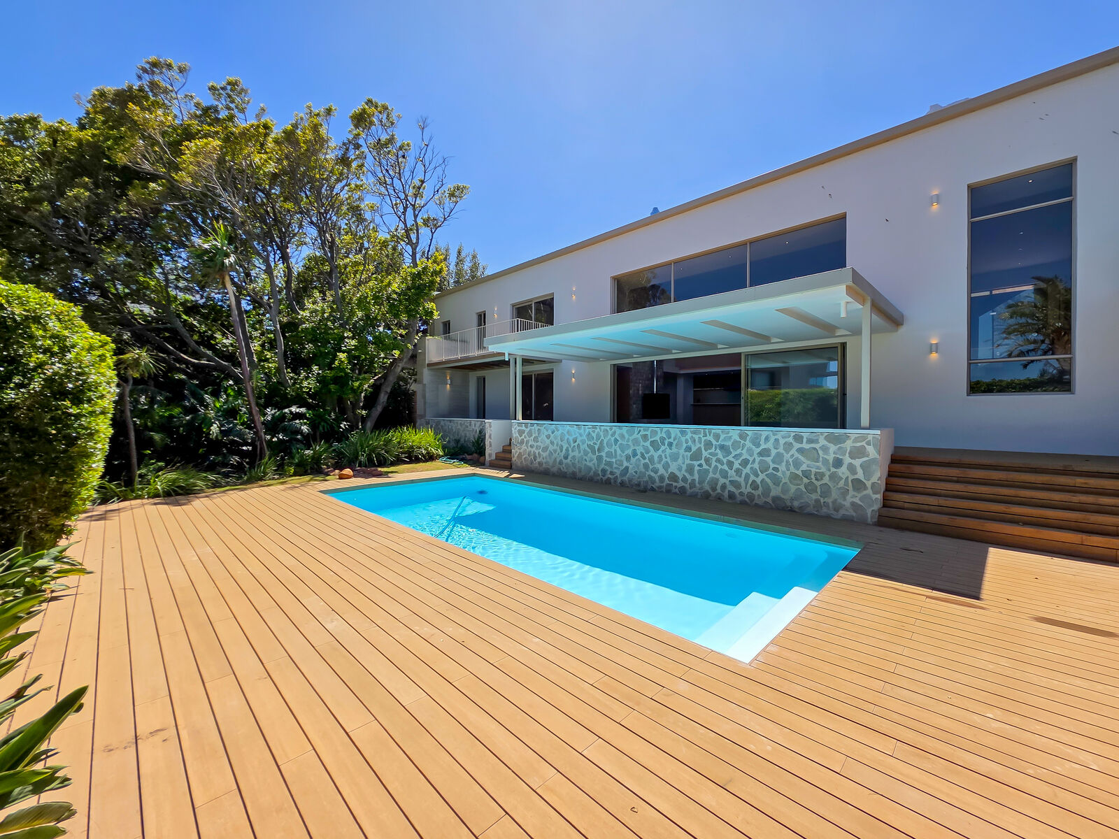 5 Bedroom Freehold Rented in Camps Bay, photo 3