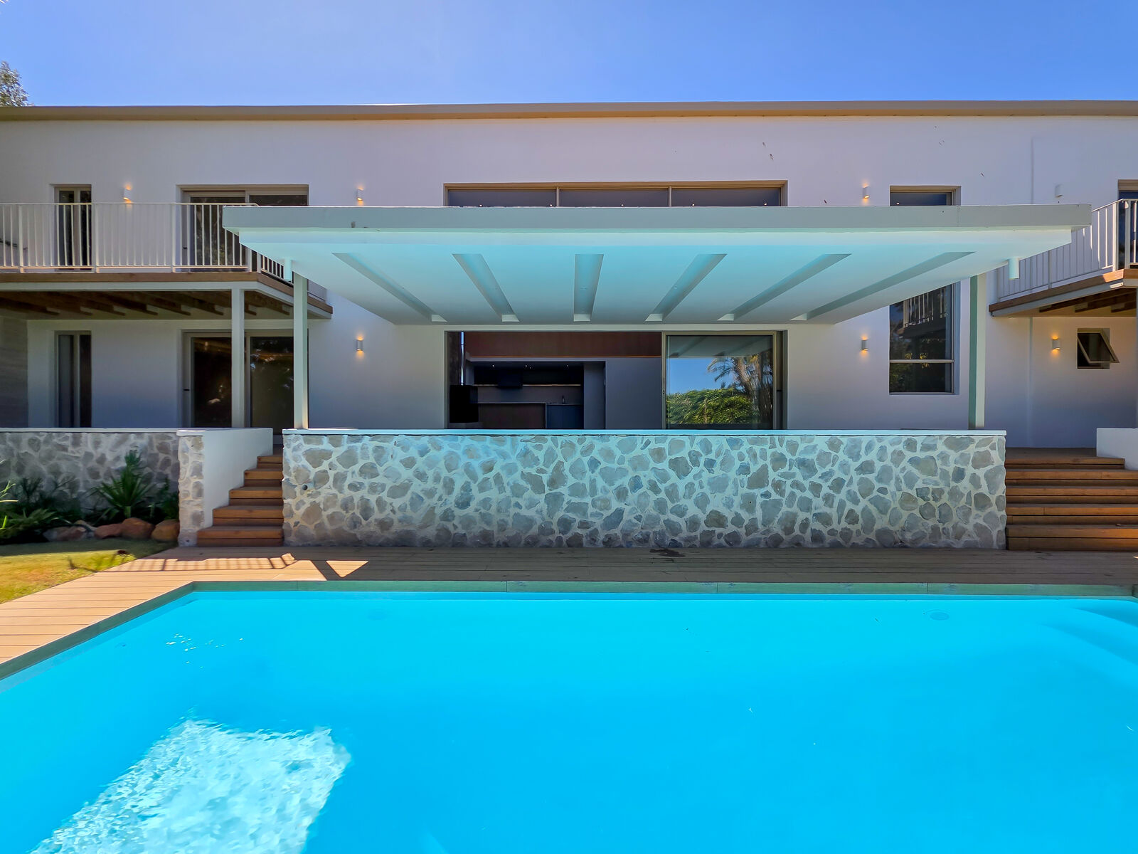 5 Bedroom Freehold Rented in Camps Bay, photo 4