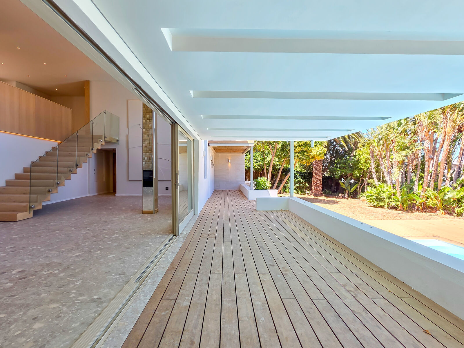5 Bedroom Freehold Rented in Camps Bay, photo 6